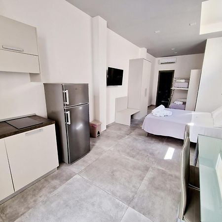 Marebed Apartments & Rooms ปอร์โตเชซาเรโอ ภายนอก รูปภาพ