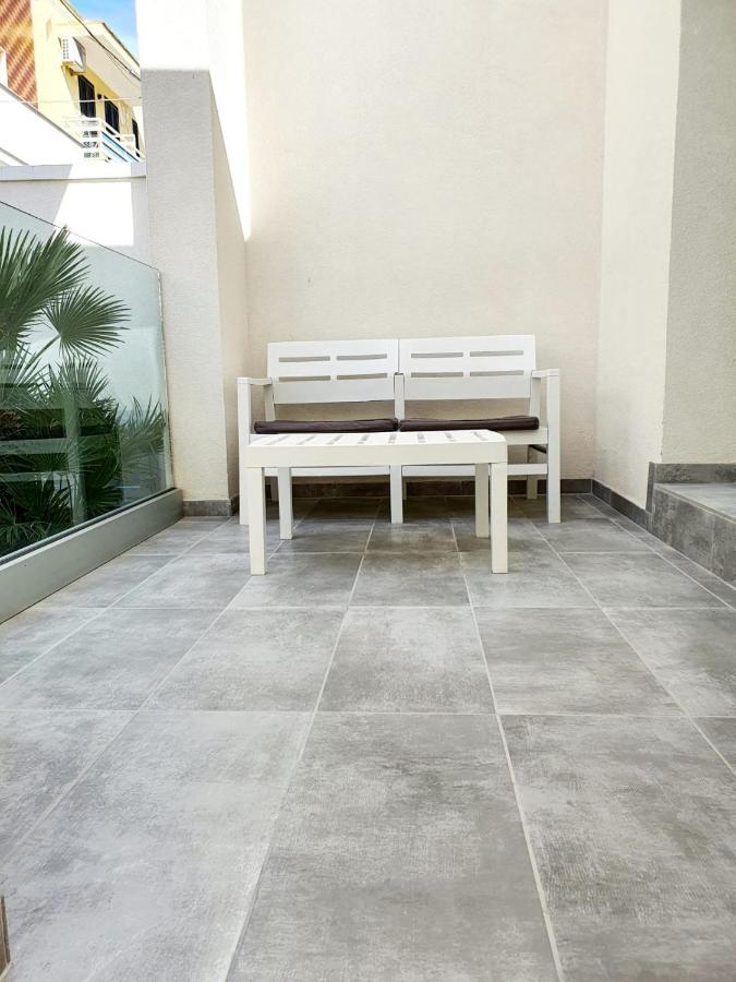 Marebed Apartments & Rooms ปอร์โตเชซาเรโอ ภายนอก รูปภาพ