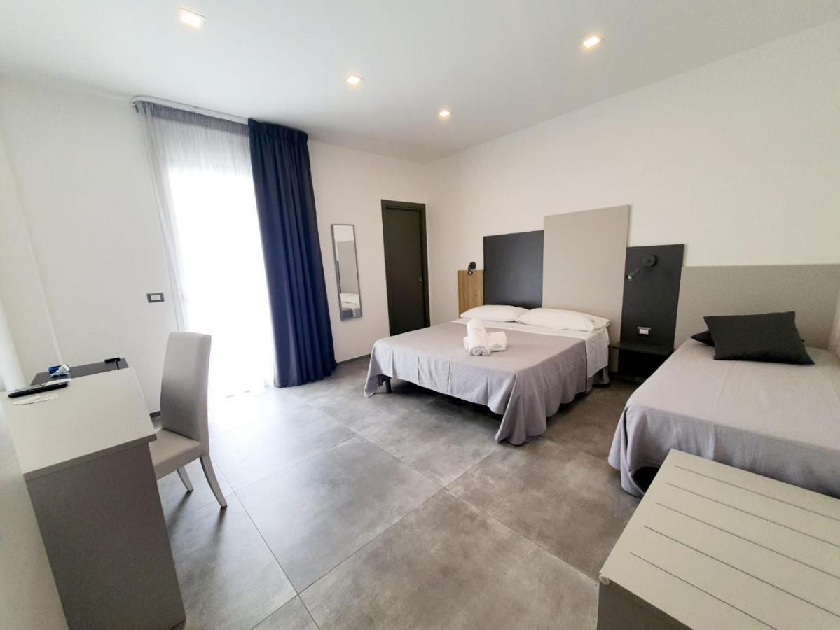 Marebed Apartments & Rooms ปอร์โตเชซาเรโอ ภายนอก รูปภาพ