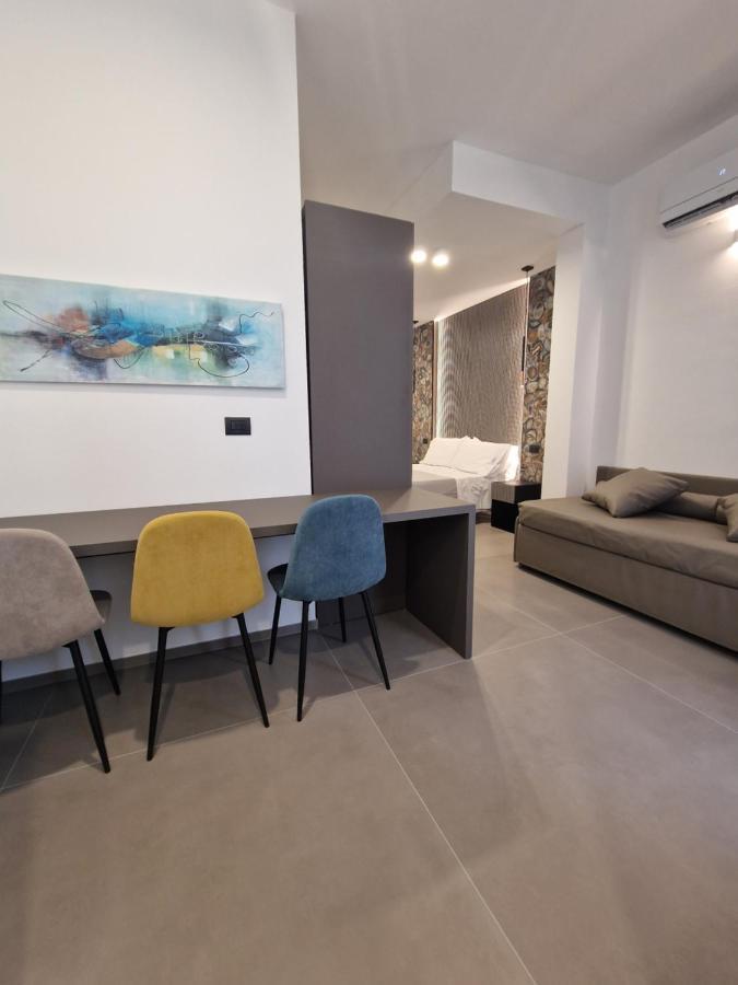 Marebed Apartments & Rooms ปอร์โตเชซาเรโอ ภายนอก รูปภาพ