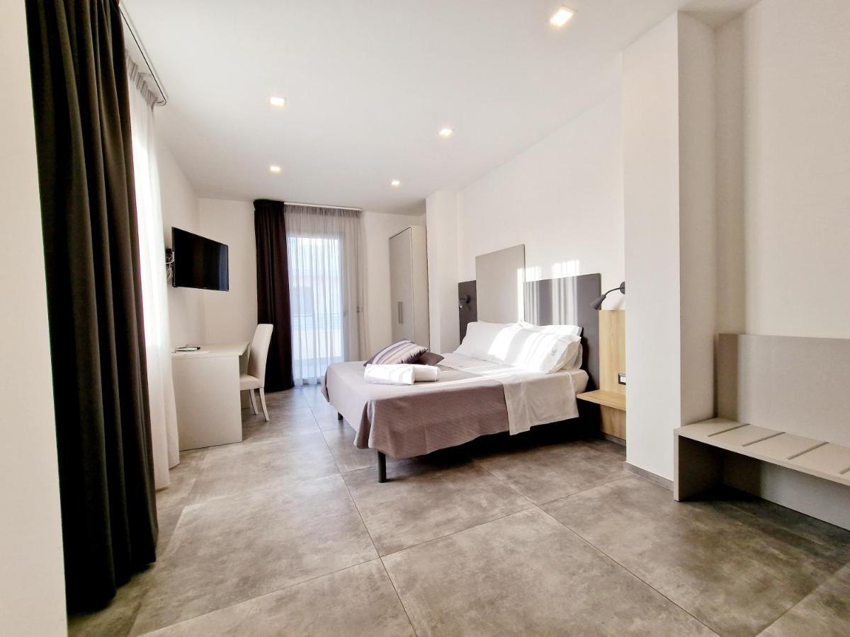 Marebed Apartments & Rooms ปอร์โตเชซาเรโอ ภายนอก รูปภาพ