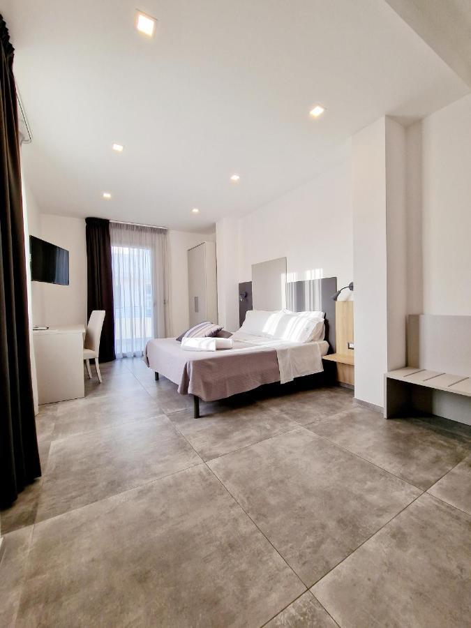 Marebed Apartments & Rooms ปอร์โตเชซาเรโอ ภายนอก รูปภาพ